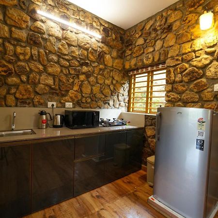 Tiyans Stone Castle Private Tea Villa Vagamon By Voye Homes Buitenkant foto