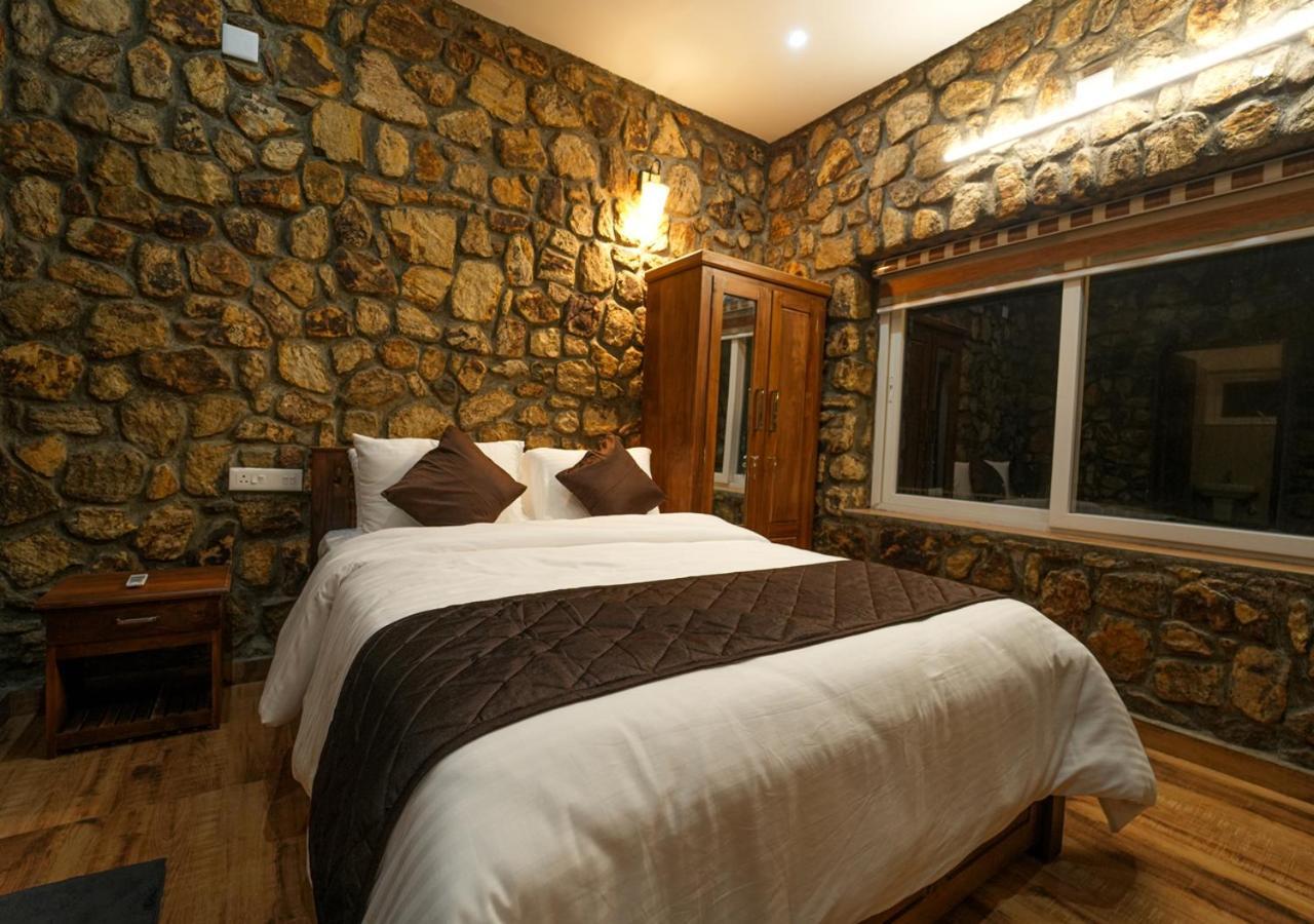 Tiyans Stone Castle Private Tea Villa Vagamon By Voye Homes Buitenkant foto