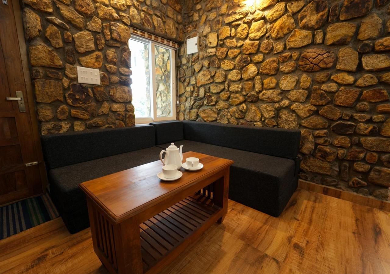 Tiyans Stone Castle Private Tea Villa Vagamon By Voye Homes Buitenkant foto