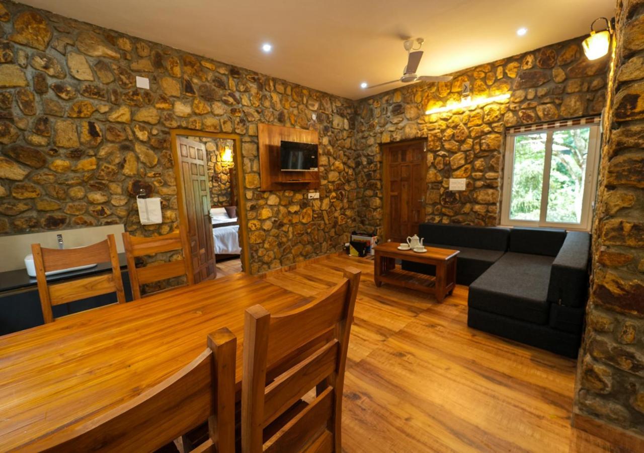Tiyans Stone Castle Private Tea Villa Vagamon By Voye Homes Buitenkant foto